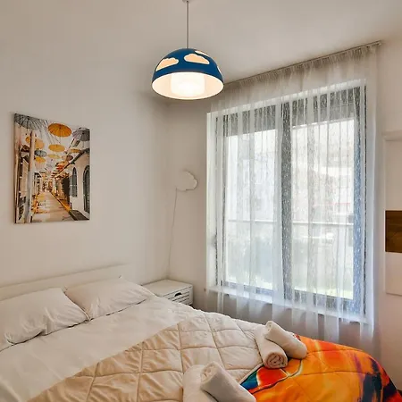 Апартамент Flat 1 Варна