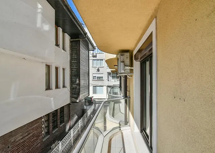 Flat 1 Апартамент