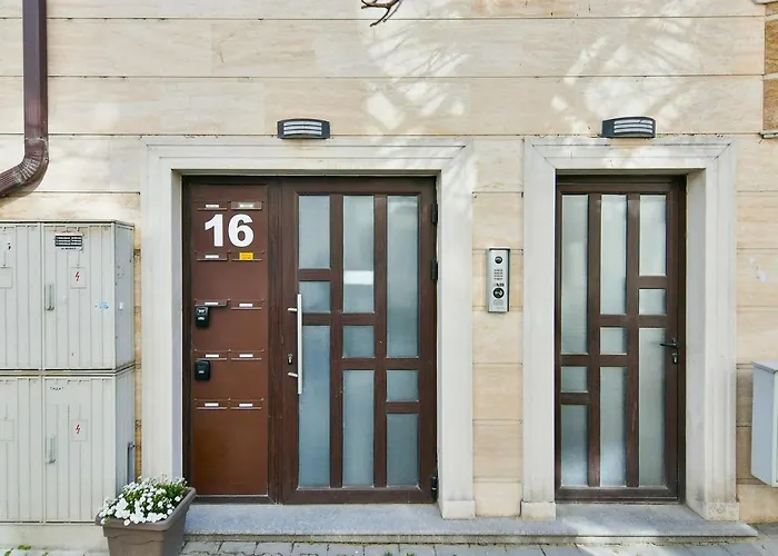 Flat 1 Апартамент